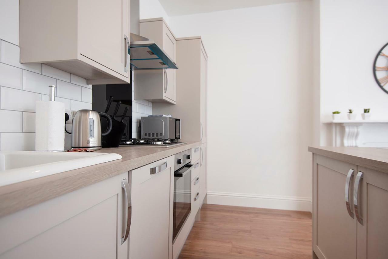 Flat A - Spacious Ground Floor, 1 Bedroom Apartment In Central Southsea, Portsmouth Extérieur photo